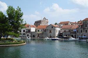Vrboska